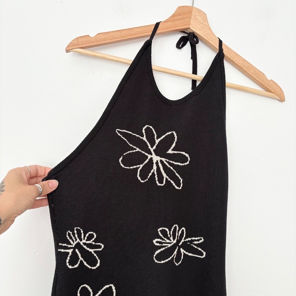 Love + harmony halterneck knit dress - Picture 3 of 5